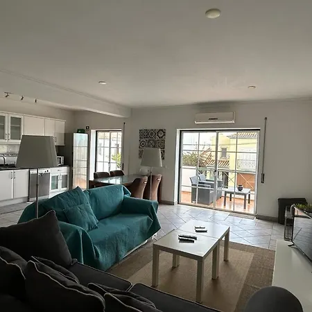 Apartment Near The Center - Two Bedroom With Balcony *